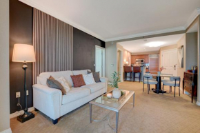 MGM Finest 1BD 2BTH with Balcony Free access to Lazy River Pool